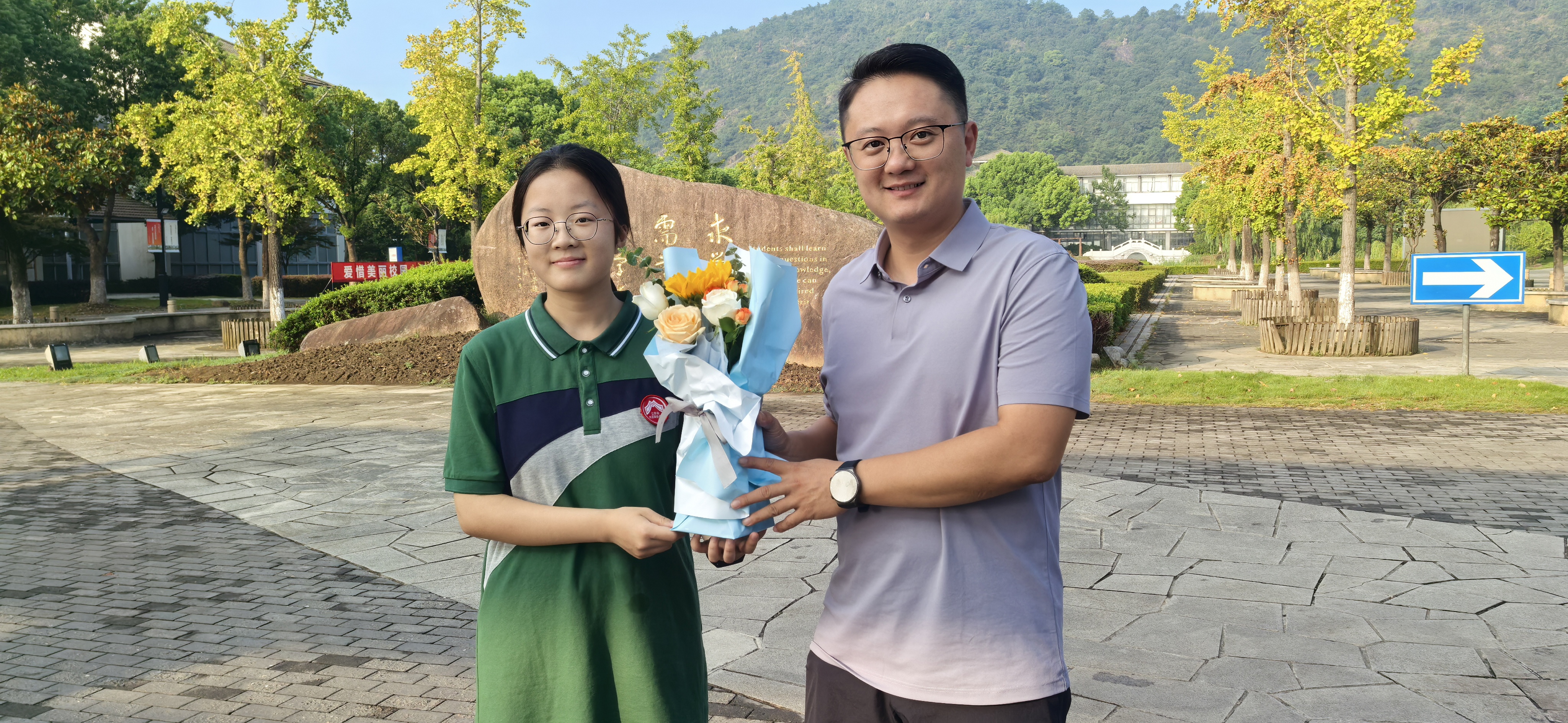a4233667cf034ff9b563ef1033eb17e8.jpg