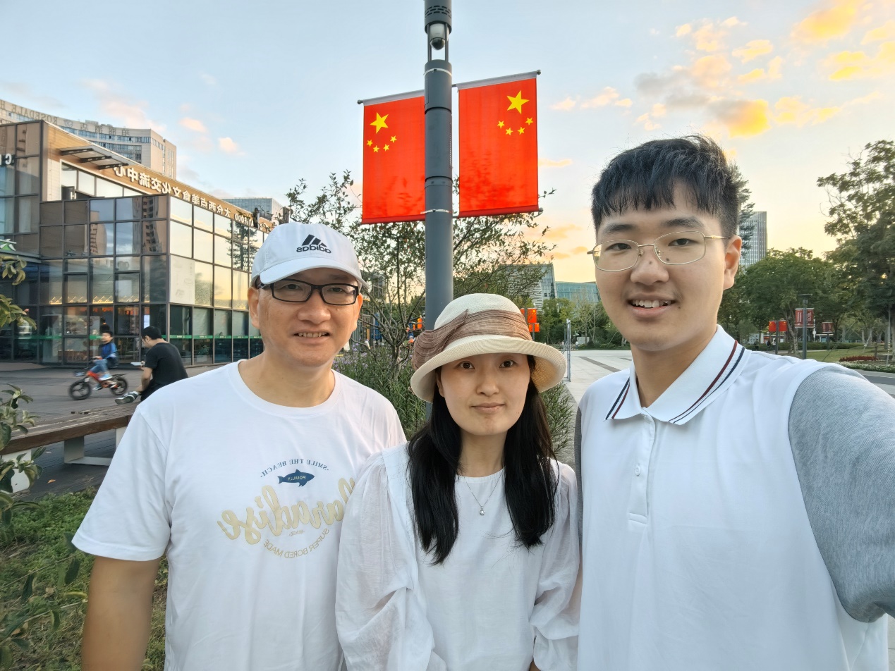 e55d1b6c58554e0aa51d432bd5455a6b.jpg