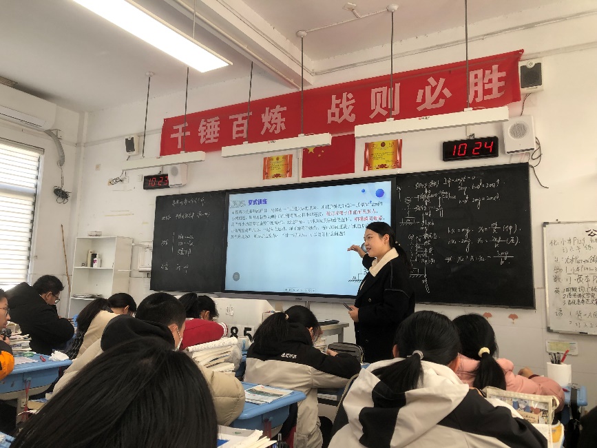 1aefbc63174d47aba28e150724f1bc4d.jpg